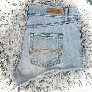 Abercrombie and Fitch Frayed Jean Shorts Size 4